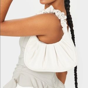 PrettyLittleThing NEW WITH TAGS Extreme Ruched Handle Shoulder Bag Cream